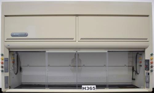 Used Laboratory Fume Hoods